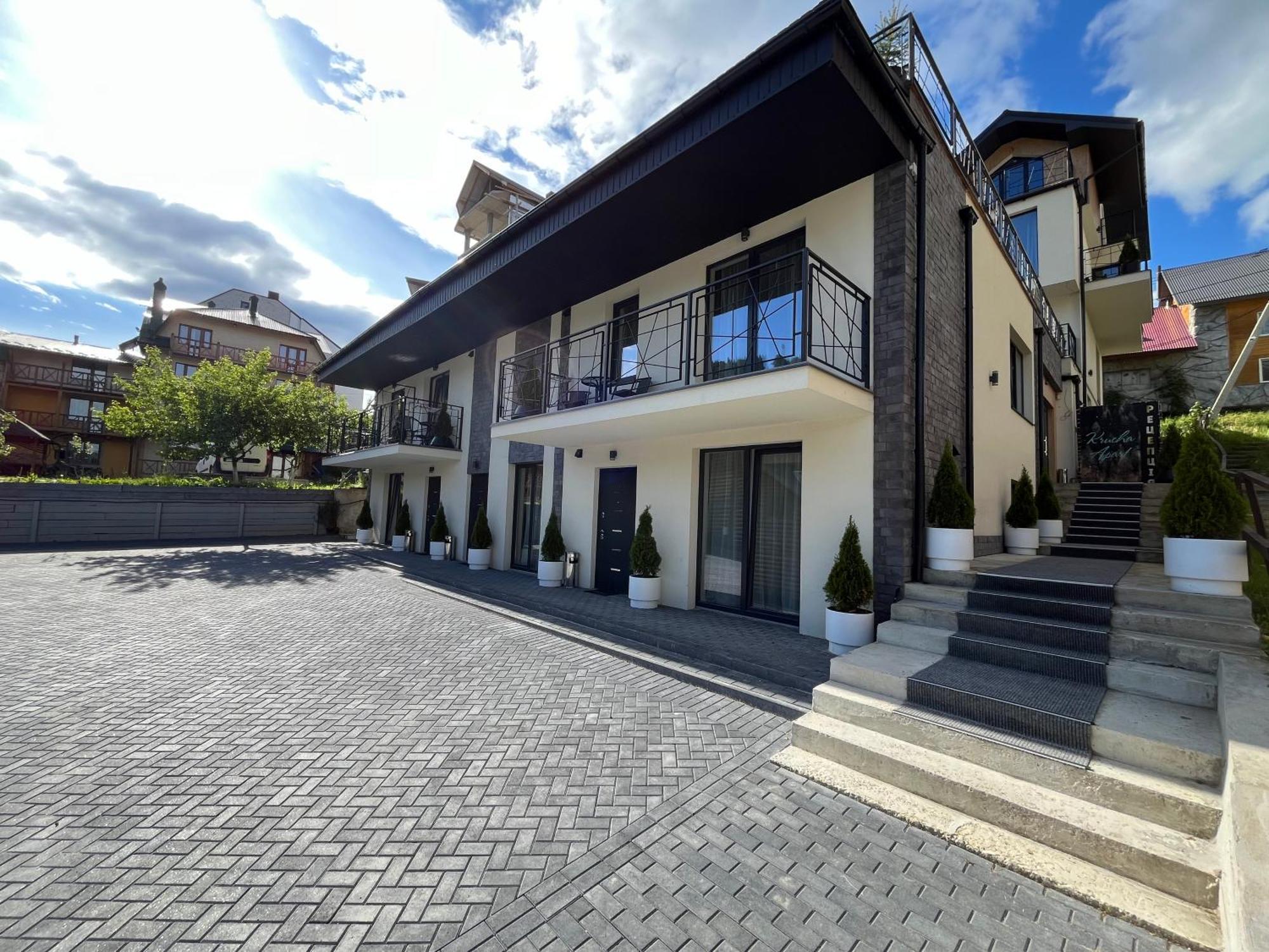Krucha Hotel Bukovel Exterior photo